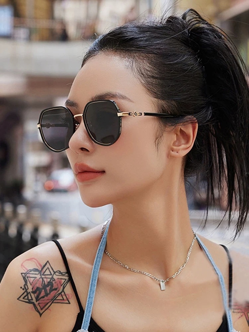 ルイヴィトンサングラス細部ディテール